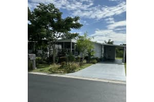 1633 SW 35th Circle, Okeechobee, FL 34974 - MLS#R11121227