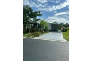 1633 SW 35th Circle, Okeechobee, FL 34974 - MLS#R11121227