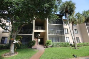 201 Foxtail Drive C2, Greenacres
