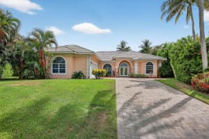 8381 SE Woodcrest Place, Hobe Sound, FL 33455 Sold 10/09/25