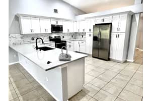 8065 99th Court, Vero Beach