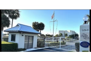 150 SE Four Winds Drive B-103, Stuart, FL 34996 - MLS#R11121255
