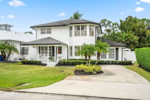 1524 SW Thelma Street, Palm City, FL 34990 - MLS#R11121256