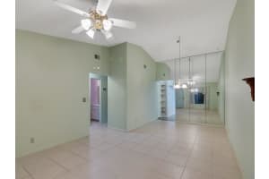 8091 SE Villa Circle, Hobe Sound, FL 33455 - MLS#R11121260