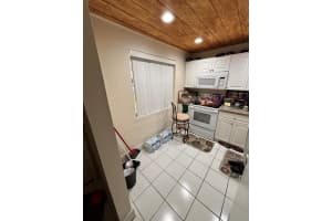 3121 Nw 47th Terrace #107, Lauderdale Lakes