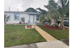 2329 West Dr, West Palm Beach, FL 33409 Sold 10/22/25