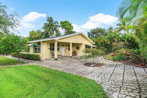 3607 Elizabeth Street, Palm Springs, FL 33461 - MLS#R11121297