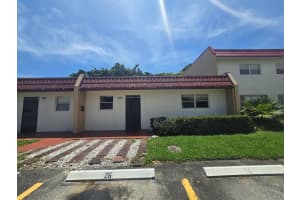 102 Lake Anne Drive, West Palm Beach, FL 33411 - MLS#R11121325