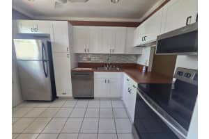 102 Lake Anne Drive, West Palm Beach, FL 33411 - MLS#R11121325