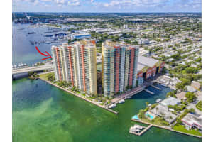 2640 Lake Shore Drive 1716, Singer Island, FL 33404 - MLS#R11121339