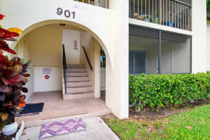 4995 Sable Pine Circle, West Palm Beach, FL 33417 - MLS#R11121377
