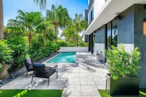 914 Palm Trail, Delray Beach, FL 33483 Sold 11/11/25