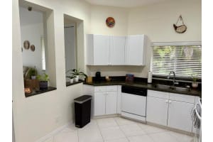 15864 SW 10 Street, Pembroke Pines, FL 33027 - MLS#R11121391