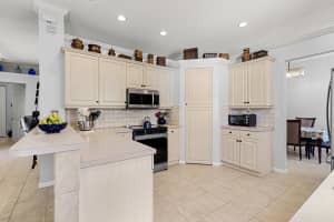 2111 2111 Bellcrest Ct, Royal Palm Court, Royal Palm Beach, FL 33411 - MLS#R11121396