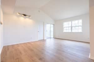 1635 Se Green Acres Circle Dd 201, Port St. Lucie, Fl 34952, Port Saint Lucie