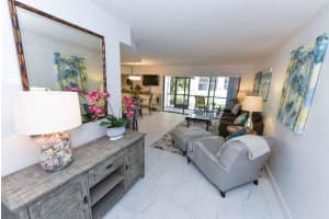 1605 S Us Highway 1 B105, Jupiter, FL 33477 - MLS#R11121422