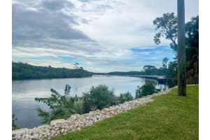 2504 Se Anchorage Cove C-1, Port Saint Lucie