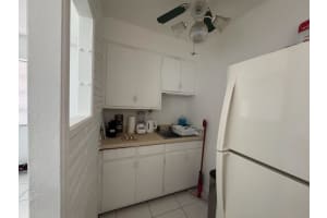 1141 E Blue Heron Boulevard 5, Riviera Beach, FL 33404 - MLS#R11121436