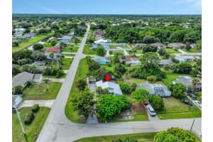 502 SW Banks Terrace, Port Saint Lucie, FL 34953 - MLS#R11121437