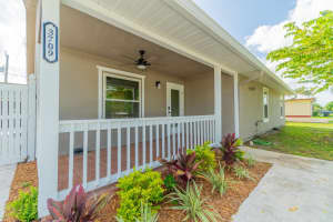 3709 SW Haines Street, Port Saint Lucie, FL 34953 - MLS#R11121440