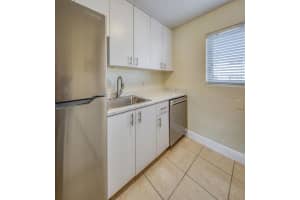 101 S Palmway 7, Lake Worth Beach, FL 33460 - MLS#R11121455