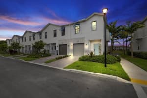 353 Nw 8th Court, Pompano Beach