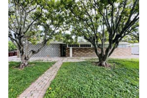 7306 Clarke Road, Lake Clarke Shores