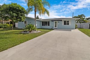 912 SE 8th Court, Deerfield Beach, FL 33441 - MLS#R11121469