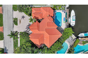 4830 NE 28 Avenue, Lighthouse Point, FL 33064 Sold 12/06/25