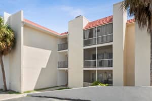 602 NW 13th Street 27, Boca Raton, FL 33486 - MLS#R11121503