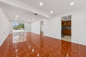602 NW 13th Street 27, Boca Raton, FL 33486 - MLS#R11121503
