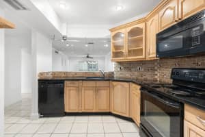 6300 S Falls Cir Drive 213, Lauderhill, FL 33319 - MLS#R11121515