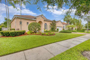 109 Magnolia Way, Tequesta, FL 33469 - MLS#R11121517