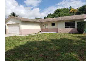1311 N Mangonia Drive, West Palm Beach, FL 33401 - MLS#R11121526