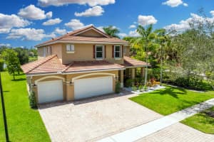 9070 Winterhaven Circle, Wellington, FL 33411 - MLS#R11121536