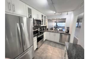 2920 SW 22nd Avenue 6040, Delray Beach, FL 33445 - MLS#R11121558
