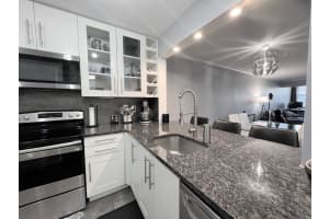 2920 SW 22nd Avenue 6040, Delray Beach, FL 33445 - MLS#R11121558