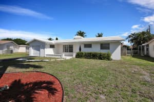 301 NE 24th Street, Boca Raton, FL 33431 - MLS#R11121605