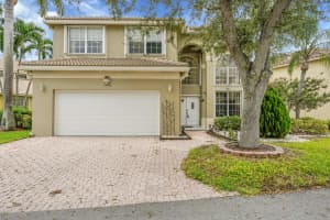 3354 W Greenview Terrace W, Margate