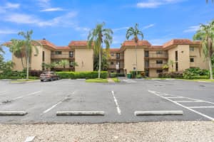 200 Jacaranda Country Club 3c, Plantation, FL 33324 - MLS#R11121610