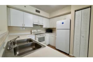 7808 Sonoma Springs Circle 105, Lake Worth, FL 33463 - MLS#R11121651