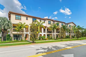 7115 Edison Place, Palm Beach Gardens