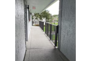 15235 Lakes Of Delray Boulevard 303, Delray Beach, FL 33484 - MLS#R11121657