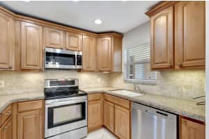 10330 N Military 6a Trail 6a, Palm Beach Gardens, FL 33410 - MLS#R11121692