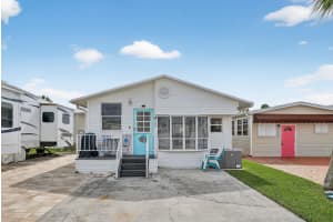 121 Nettles Boulevard, Jensen Beach, FL 34957 Sold 09/23/25