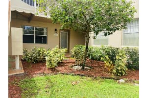 826 Normandy R, Delray Beach, FL 33484 Sold 12/04/25