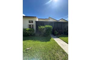 1760 W Sanderling Lane 3, Fort Pierce, FL 34982 - MLS#R11121709