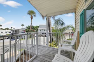 566 Nettles Boulevard, Jensen Beach, FL 34957 - MLS#R11121710