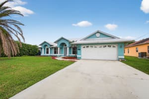 865 SW Abingdon Avenue, Port Saint Lucie, FL 34953 - MLS#R11121725