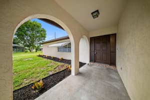 104 Lomas Court, Port Saint Lucie, FL 34952 - MLS#R11121728